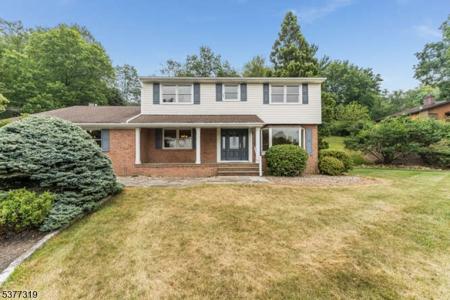 40 Thomas Rd