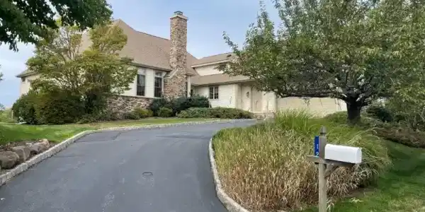 12 Seminole Ct