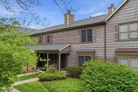 29 Oriole Dr