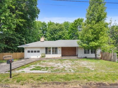 23 Sterling St