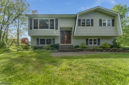 78 Auble Rd