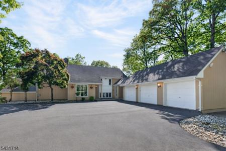 1530 Mountain Top Rd