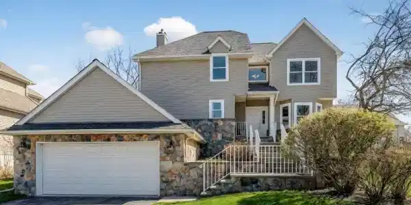 5 Witherwood Dr