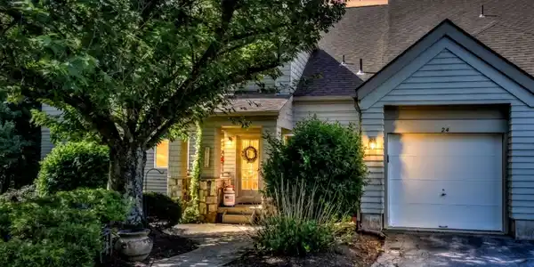 24 Harker Hill Dr