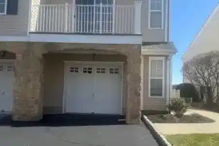 132 Mountainside Dr