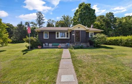 6 Odell Rd