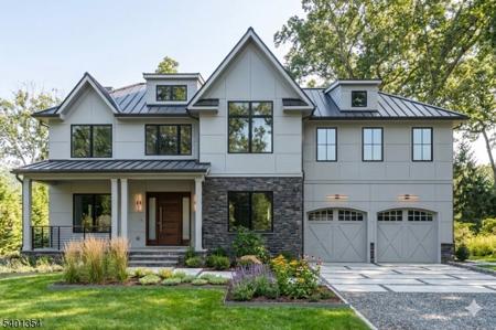 4 Harlow Pointe Cove