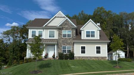 9 Sanderson Ct