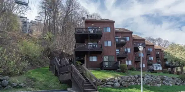 4 Red Lodge Dr