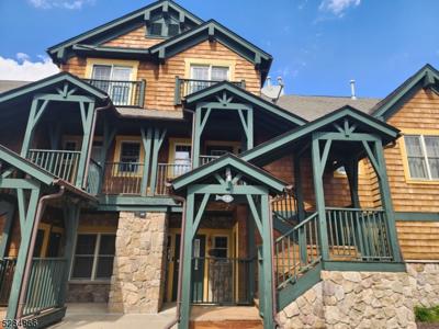 1 Pine Crescent