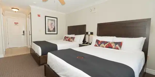2 Chamonix Dr