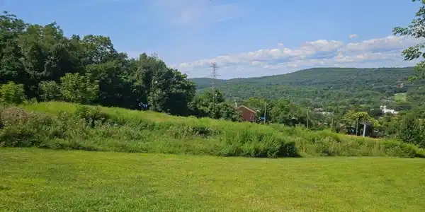 1 Davos Dr