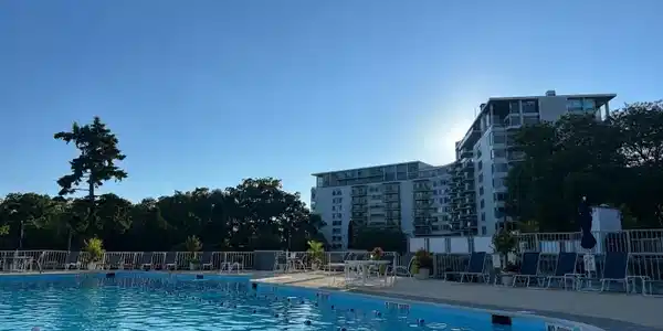 1 Claridge Dr Apt 1000