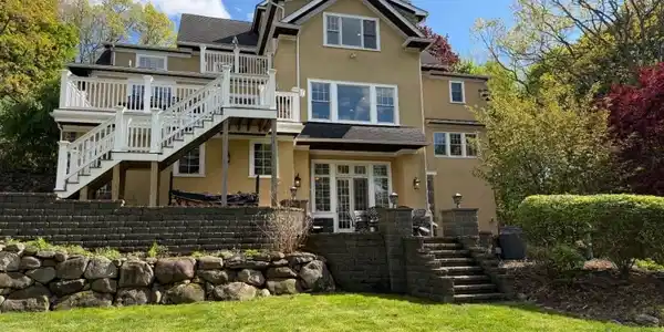 151 Lookout Rd