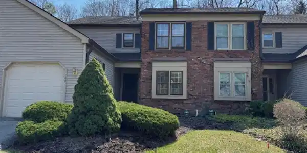 109 Goldfinch Dr