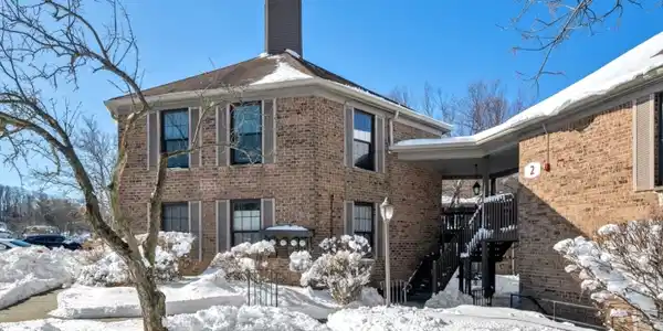 181 Long Hill Road