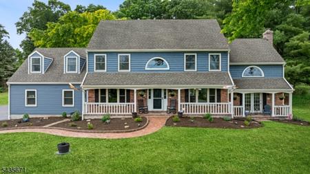 5 Jenny Jump Ct
