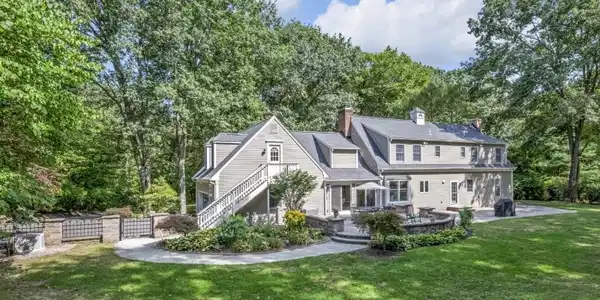 40 Heiser Rd
