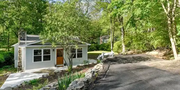 39 Old Rd