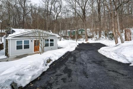 39 Old Rd