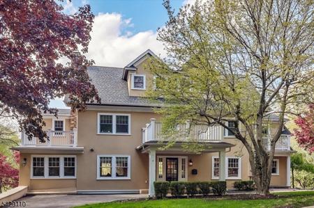 151 Lookout Rd