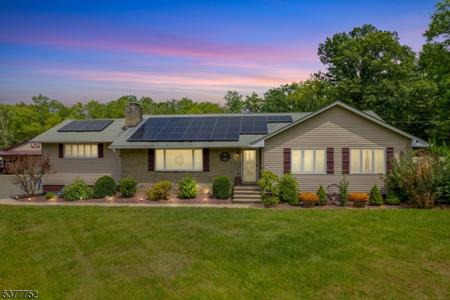28 Valley Rd