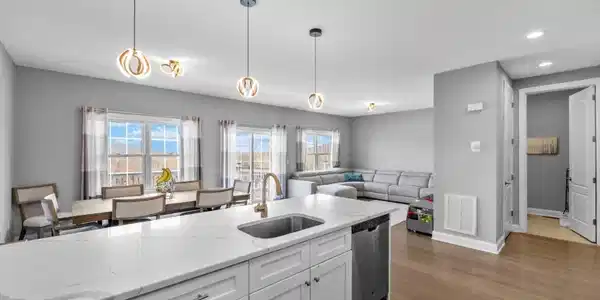 64 Halina Ln