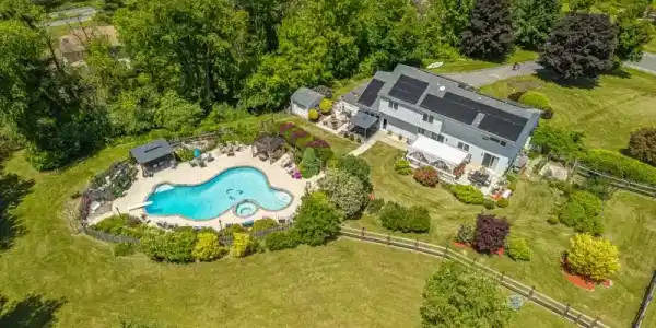 4 Campbell Dr