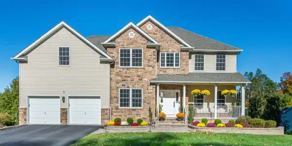 10 Salmon Ct
