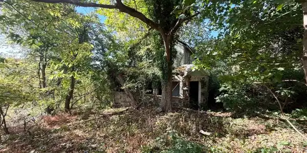 672 Uniontown Rd