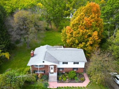 39 Edsall Dr