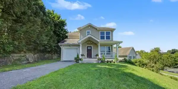 4 Michael Ct