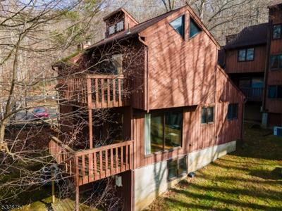 17 Village Way Unit 7