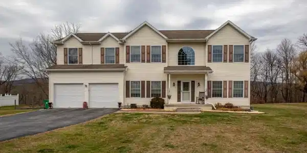 70 Holland Rd