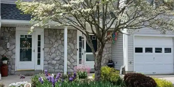 26 Beechmont Ter