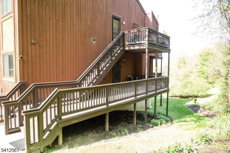 6 Baily Bunion Ct