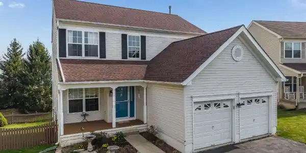 414 HAMILTON DRIVE