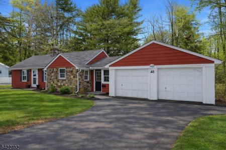 41 Summit Rd