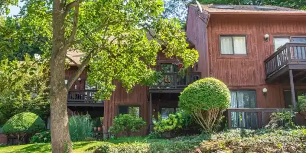 5 Deer Valley Ln Unit 10