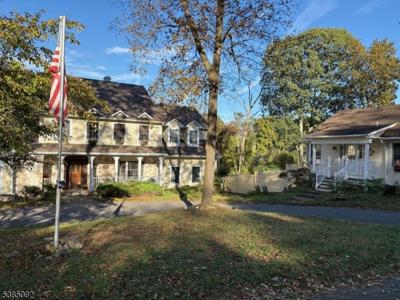 72 Bissell Rd