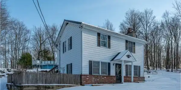 11 Brink Rd