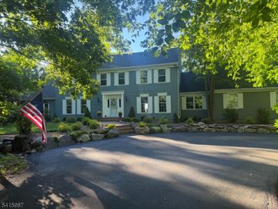 12 Laurel Hill