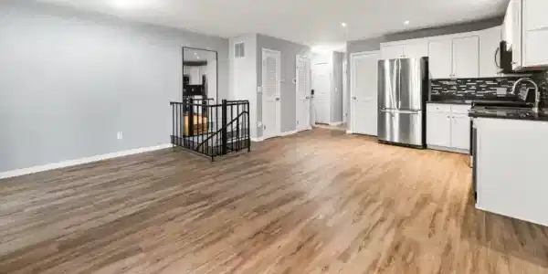 20 Augusta Dr, Unit 5