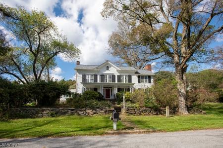 68 Goodale Rd (5.9 acres)