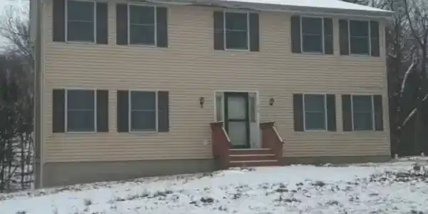 16 Crest Rd