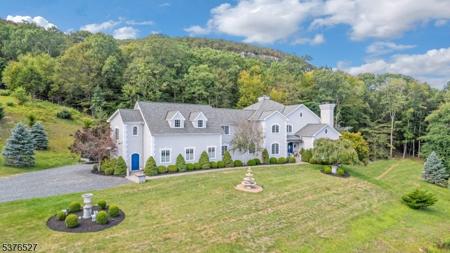 6 Mountain Terrace