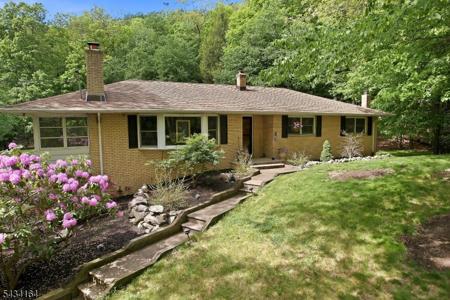 794 Westbrook Rd