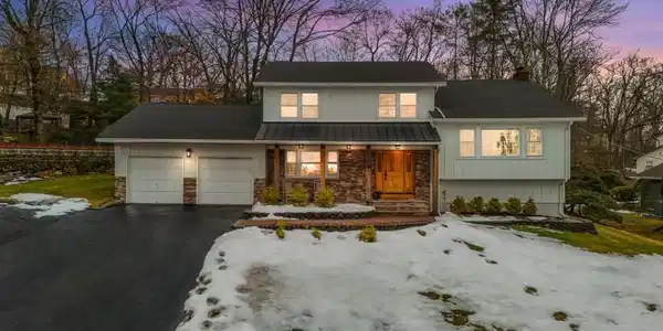 10 Winonah Ave