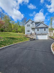 518 Cardinal Ln