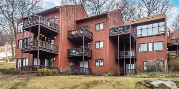4 Winter Park Dr